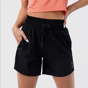 ACTA High Waisted Motion Shorts - Black
